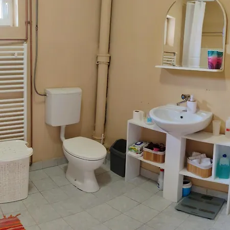 New Life Apartment